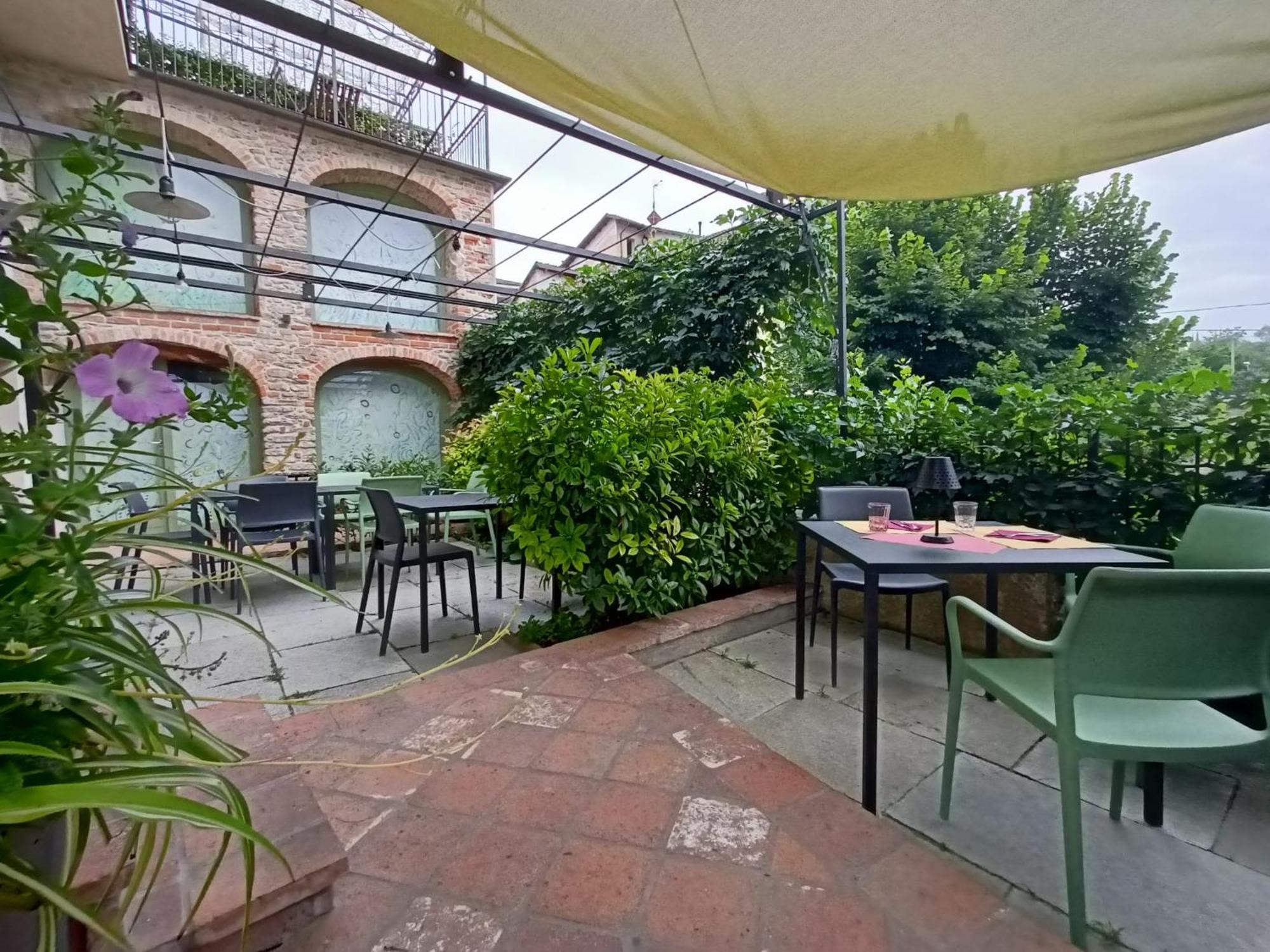Casa Del Maestro-Appartamenti D'Arte Dogliani Exterior foto